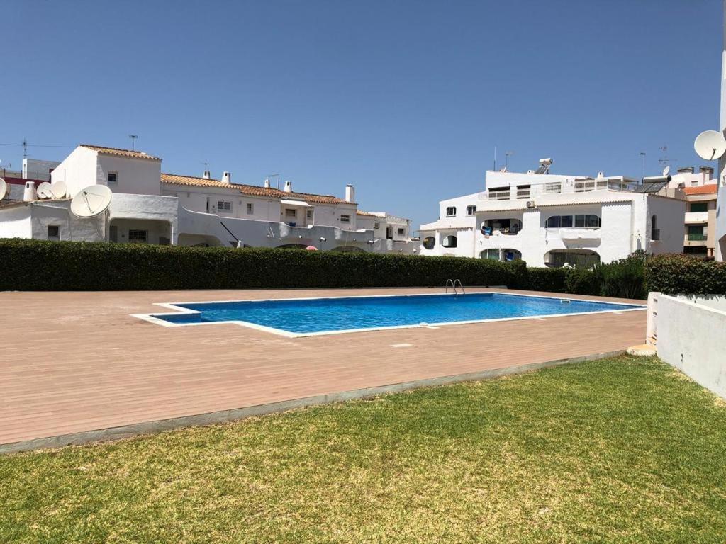 Cozy Apartment Near Oura Beach Albufeira Exterior foto